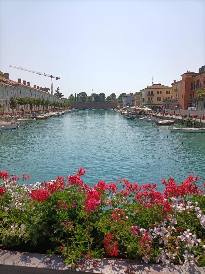 Home La Rosa Del Garda Peschiera del Garda Exterior foto